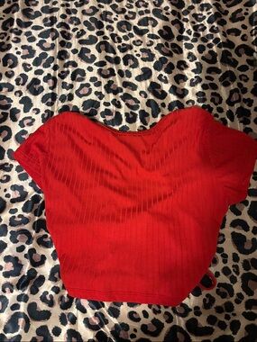 Red Ribbed Short Sleeve Women's Top